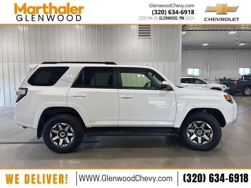 2024 Toyota 4Runner TRD 4WD photo 1