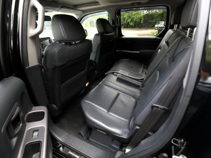 2013 Honda Ridgeline RTL photo 11