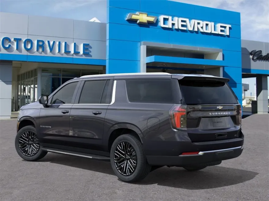 2026 Chevrolet Suburban LT photo 1