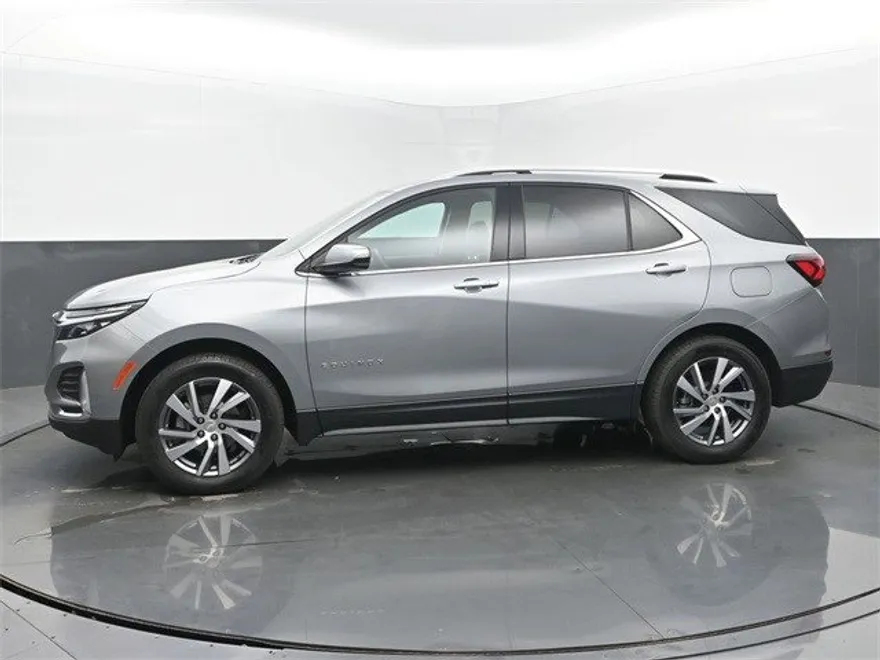 2024 Chevrolet Equinox Premier photo 1