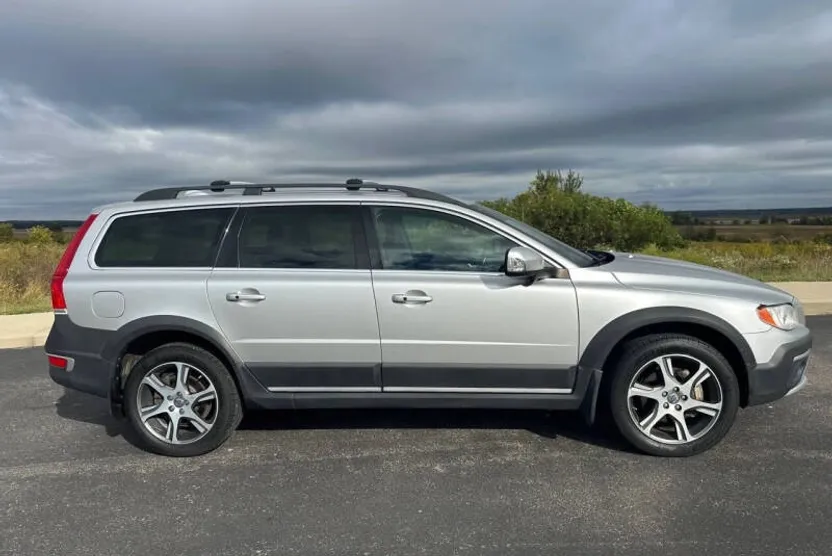 2014 Volvo XC70 T6 photo 1