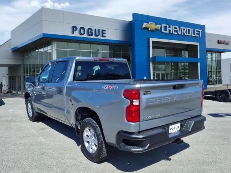 2025 Chevrolet Silverado 1500 photo 1