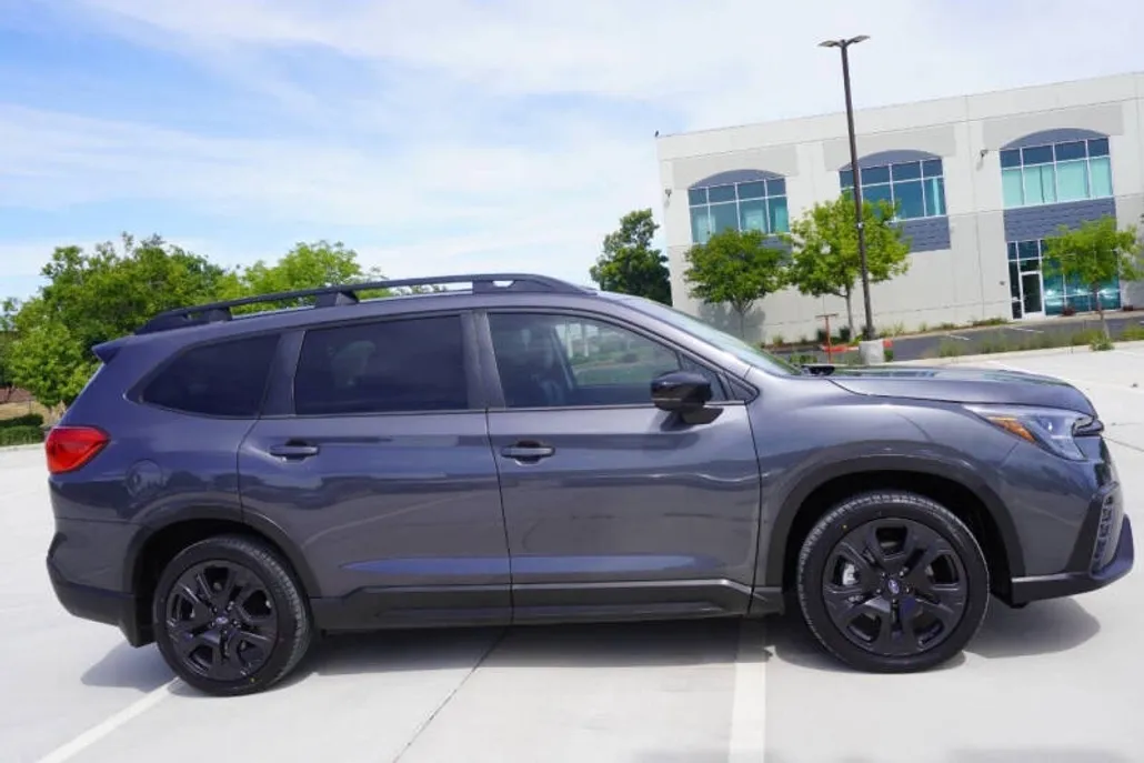 2024 Subaru Ascent Onyx Edition Limited photo 1