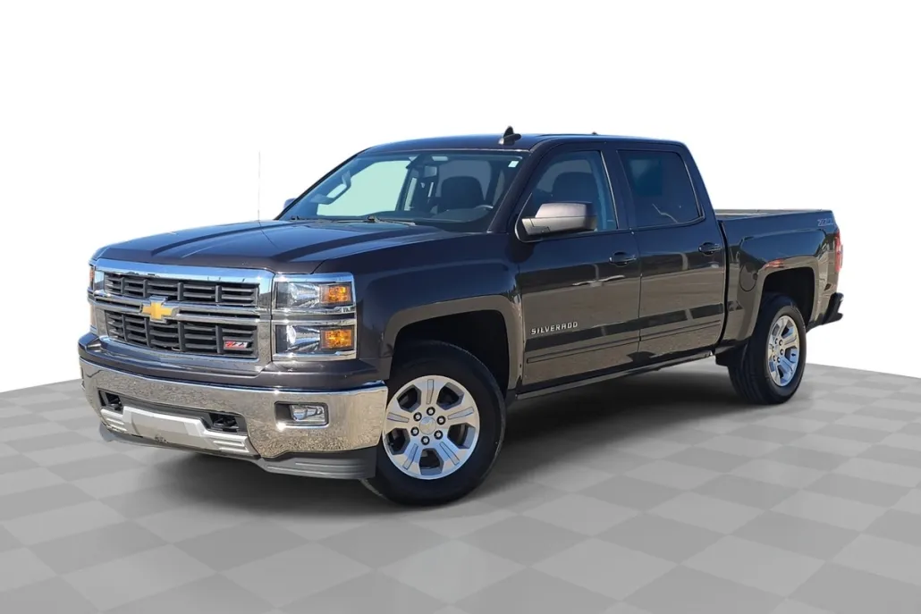 2015 Chevrolet Silverado 1500 LT photo 1