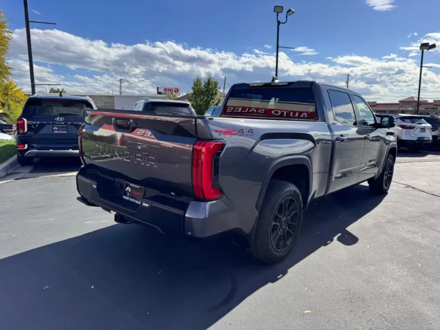 2024 Toyota Tundra CrewMax Limited photo 1