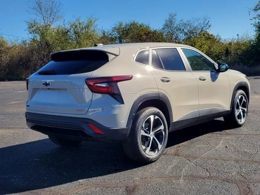 2026 Chevrolet Trax photo 1