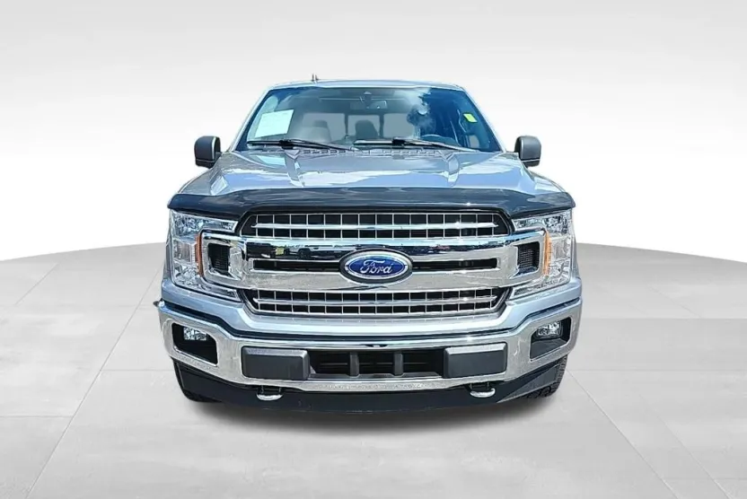 2020 Ford F-150 XLT photo 1