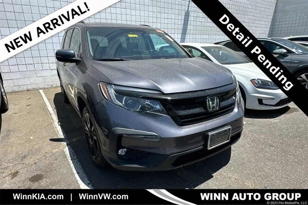 2022 Honda Pilot Special Edition photo 1