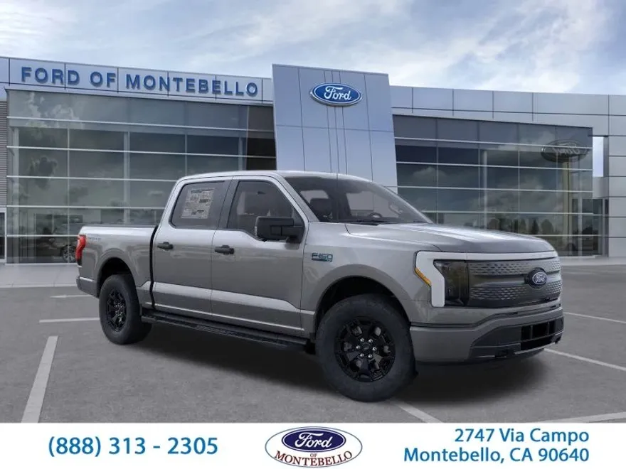2025 Ford F-150 Lightning XLT photo 1