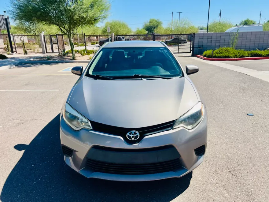 2014 Toyota Corolla Eco Plus photo 1