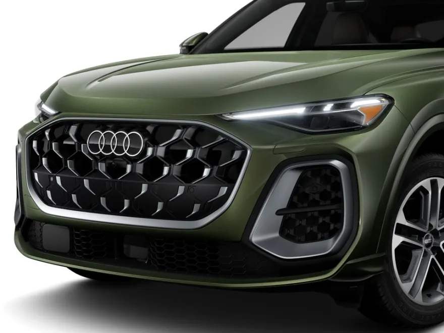 2025 Audi Q5 Sportback Premium Plus photo 1