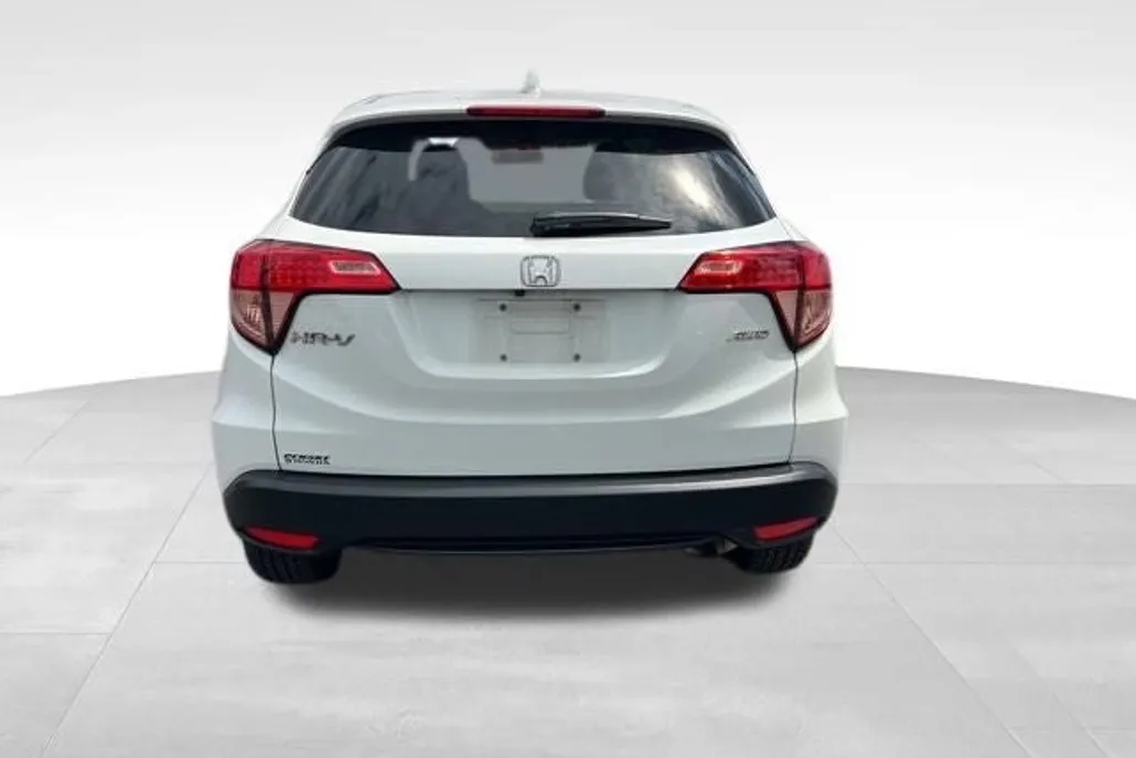 2016 Honda HR-V EX photo 1