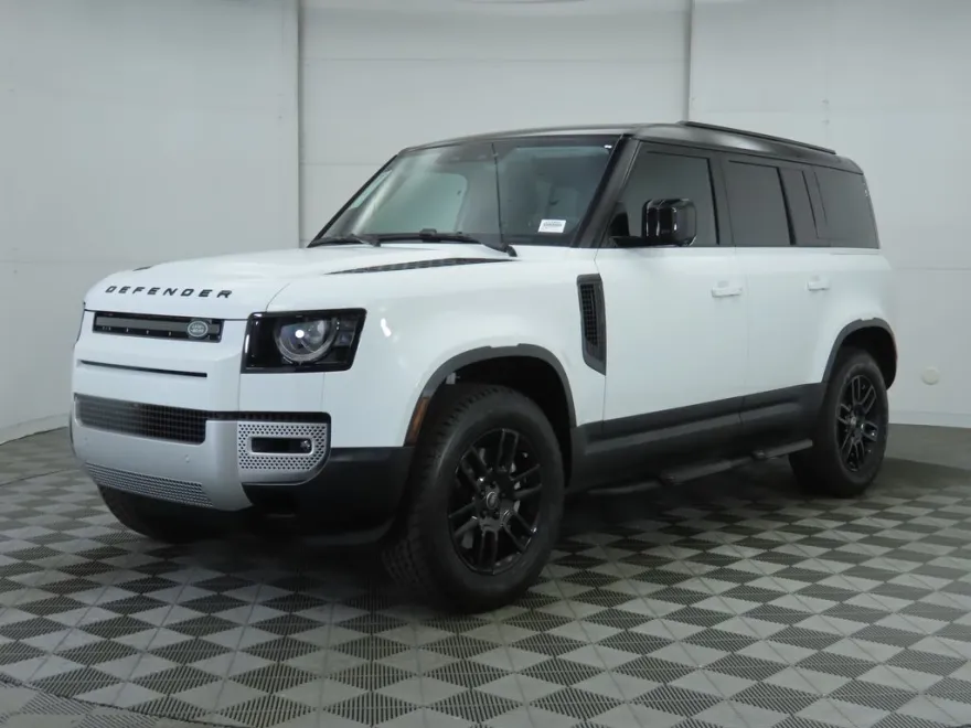 2025 Land Rover Defender 110 S photo 1