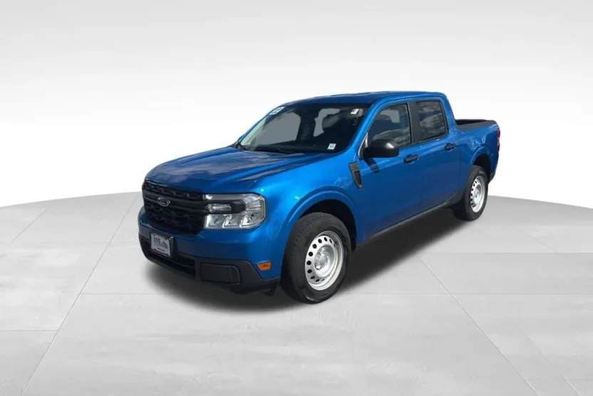 2022 Ford Maverick XL photo 1