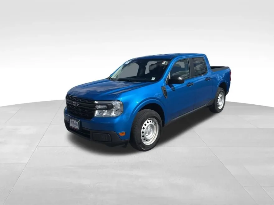2022 Ford Maverick XL photo 1