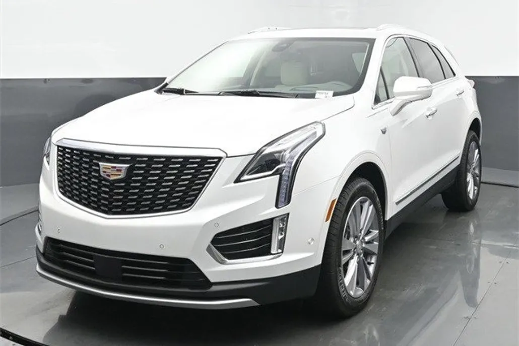2024 Cadillac XT5 Premium Luxury photo 1