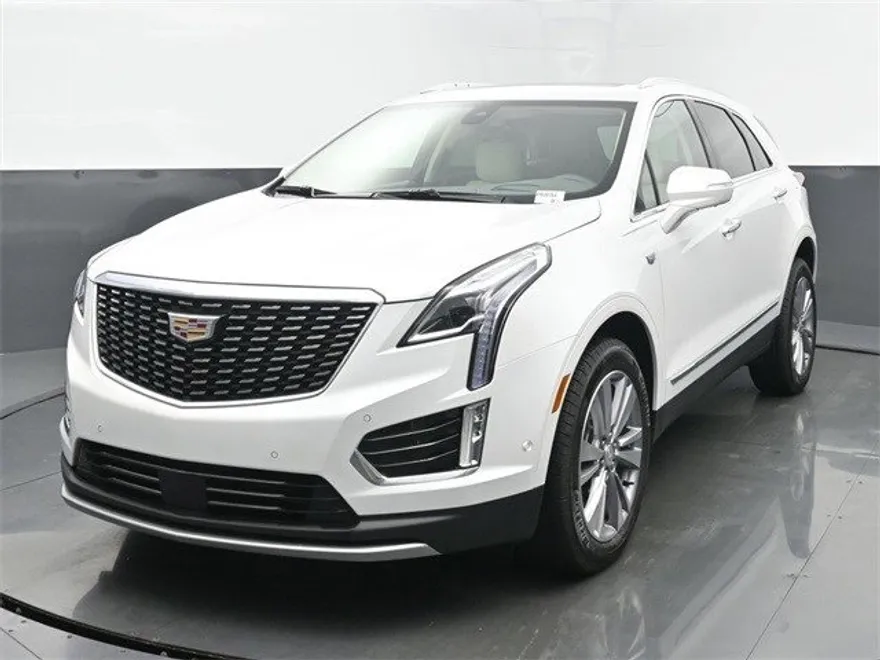2024 Cadillac XT5 Premium Luxury photo 1