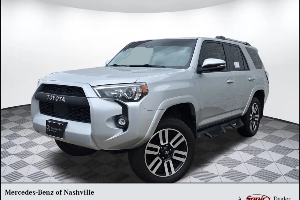 2021 Toyota 4Runner SR5 Premium photo 1