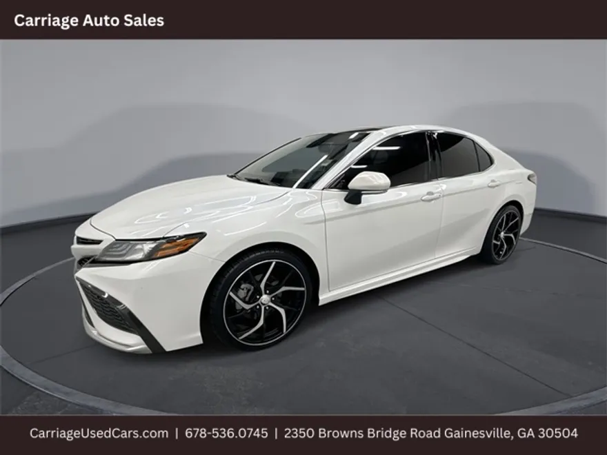 2022 Toyota Camry XSE photo 1