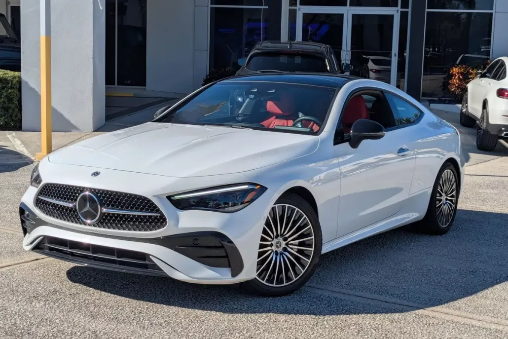 2024 Mercedes Benz CLE 300 4MATIC Coupe photo 1