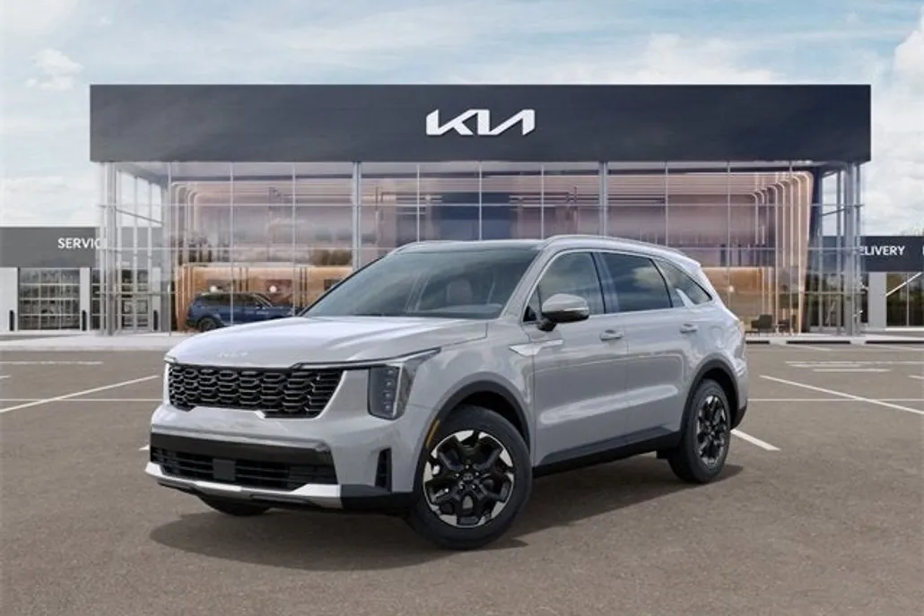 2025 Kia Sorento S photo 1
