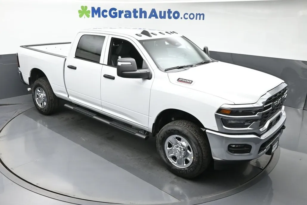 2026 Ram 2500 Tradesman photo 1