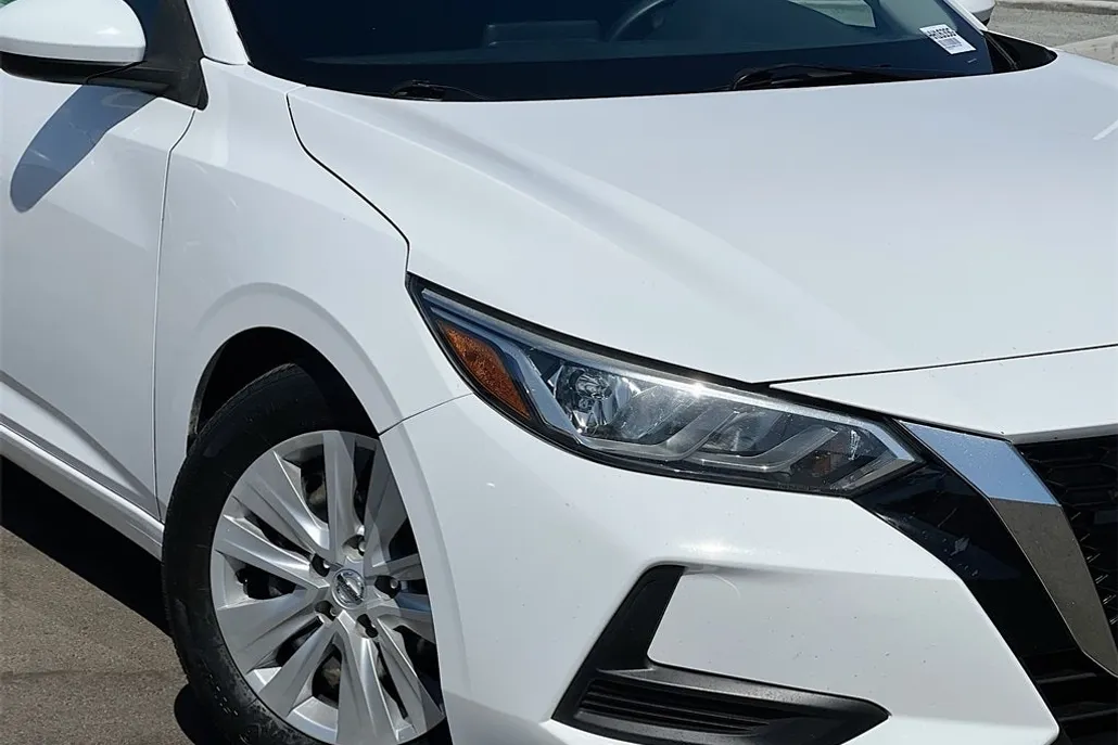 2021 Nissan Sentra S photo 1