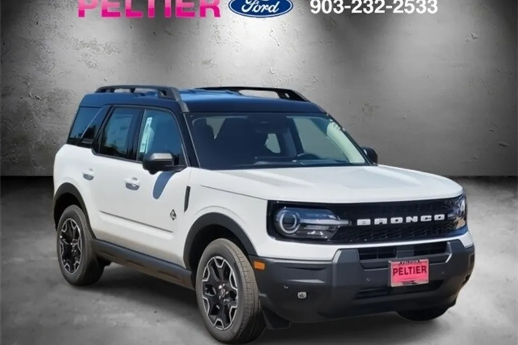 2025 Ford Bronco Sport Outer Banks photo 1