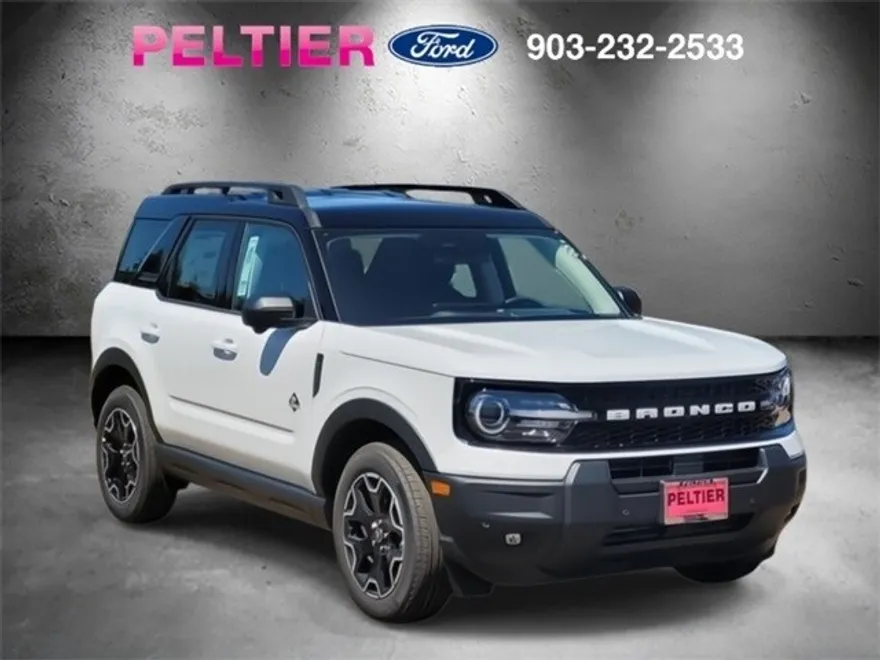 2025 Ford Bronco Sport Outer Banks photo 1