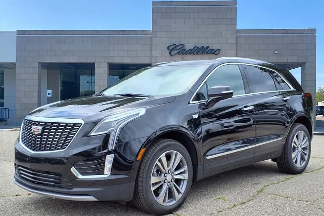 2025 Cadillac XT5 Premium Luxury photo 1