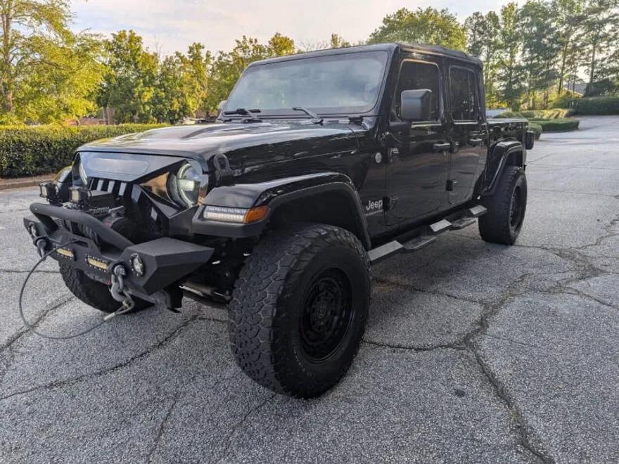 2020 Jeep Gladiator Overland photo 1