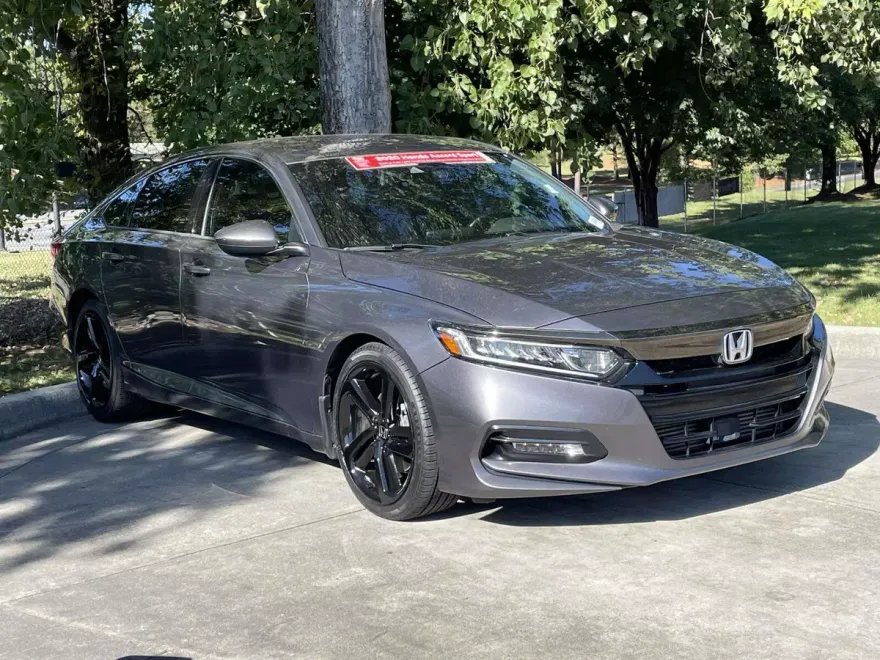 2020 Honda Accord Sport photo 1