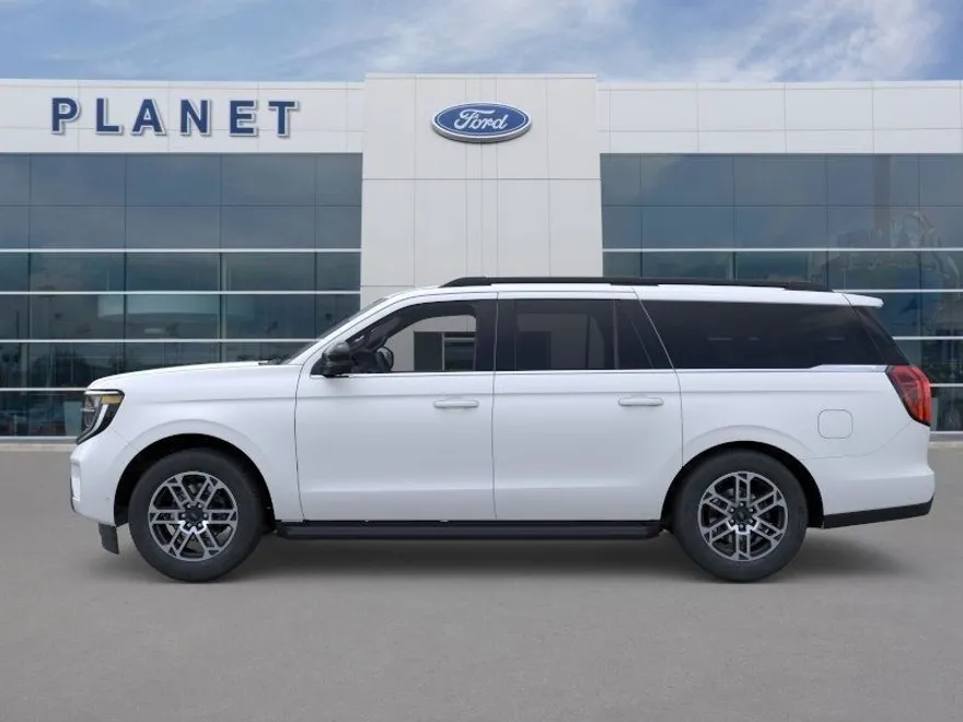 2025 Ford Expedition MAX photo 1