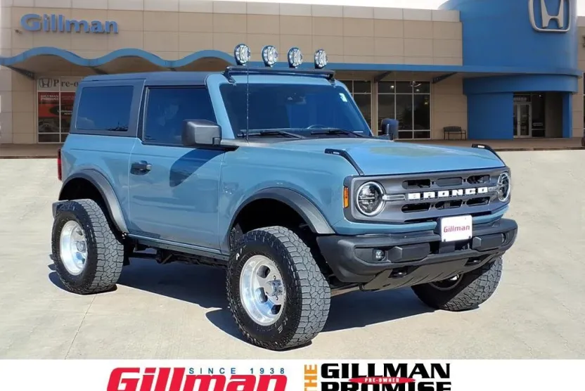 2021 Ford Bronco Outer Banks photo 1