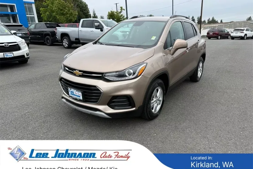 2018 Chevrolet Trax LT photo 1
