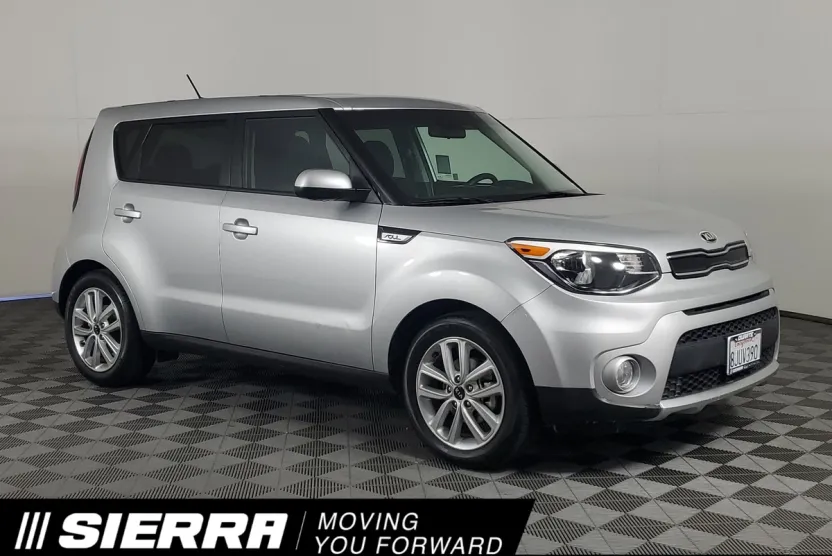 2018 Kia Soul Plus photo 1