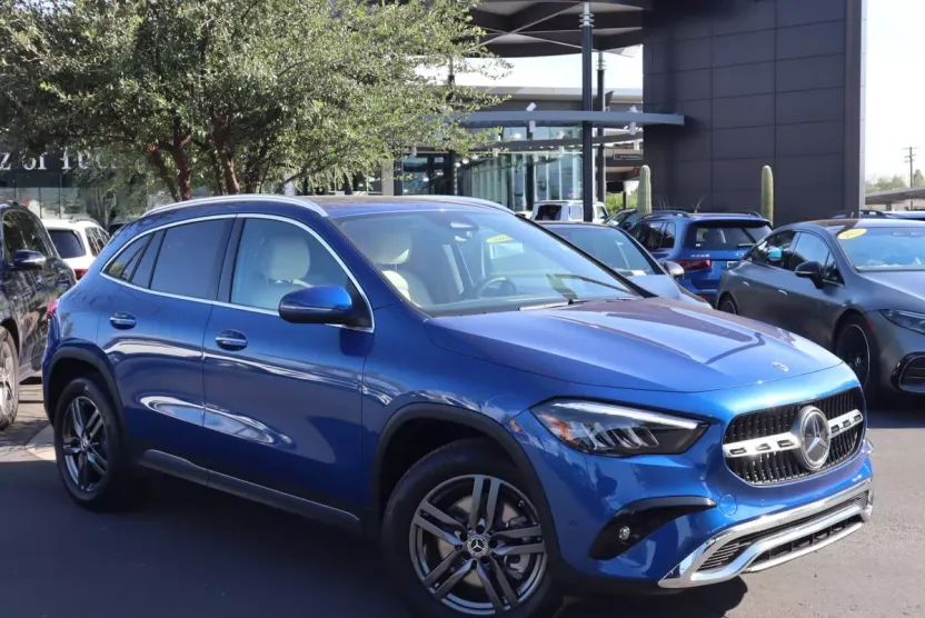 2025 Mercedes Benz GLA 250 photo 1