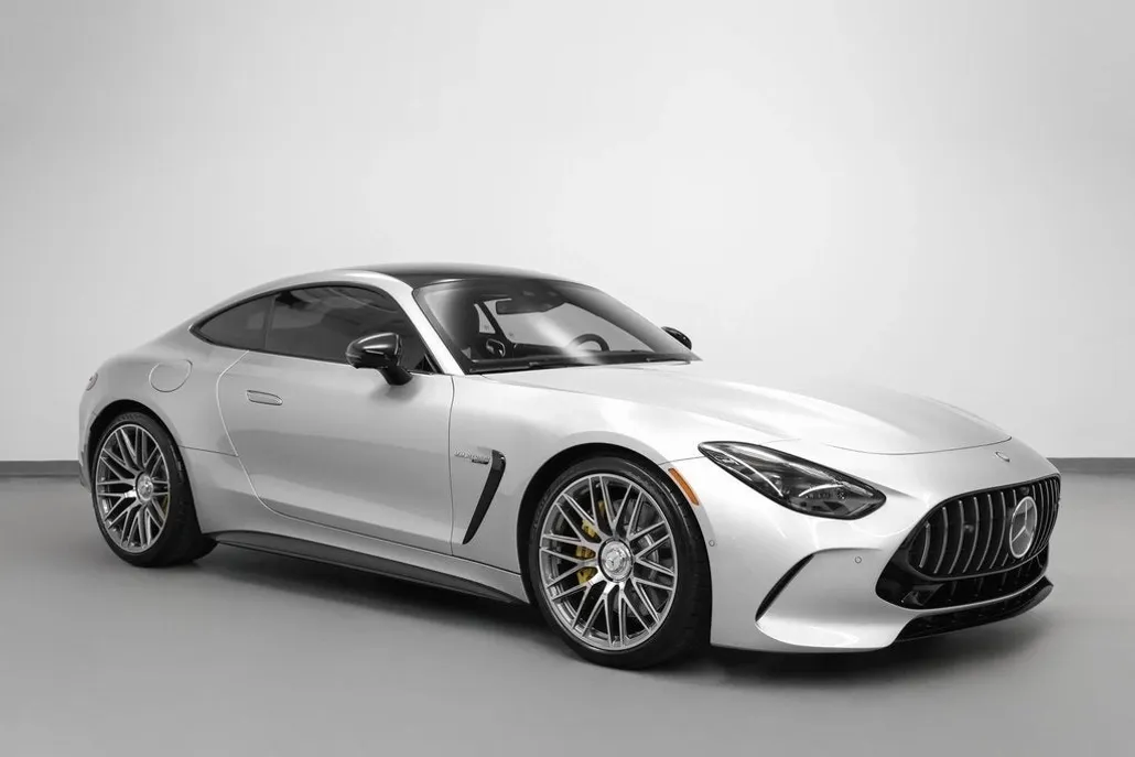 2025 Mercedes Benz AMG GT photo 1