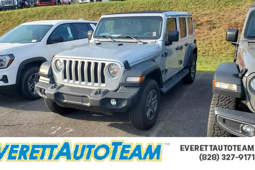 2023 Jeep Wrangler Sport S photo 1