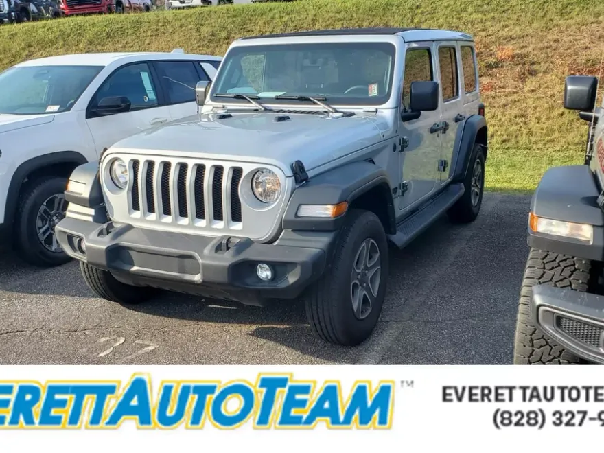 2023 Jeep Wrangler Sport S photo 1