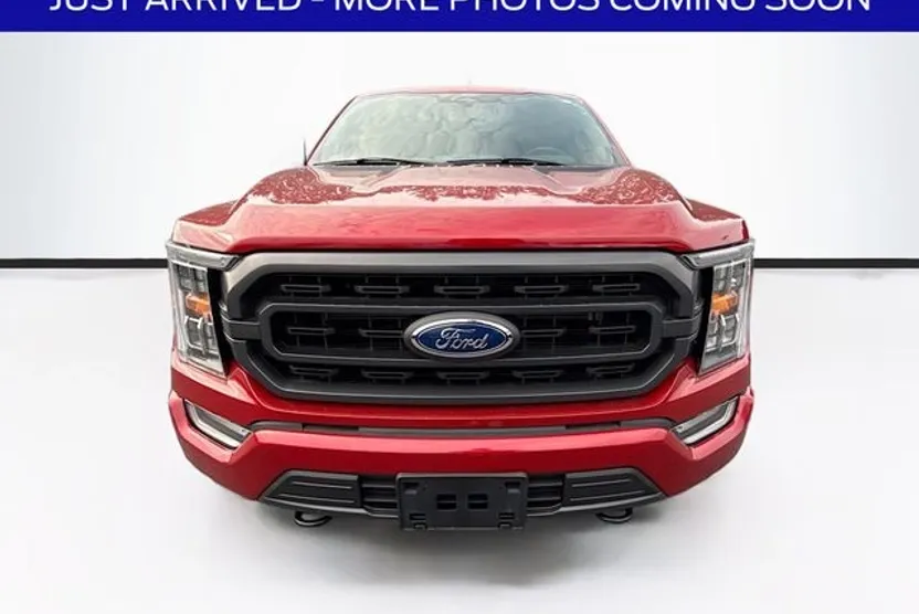 2022 Ford F-150 XLT photo 1