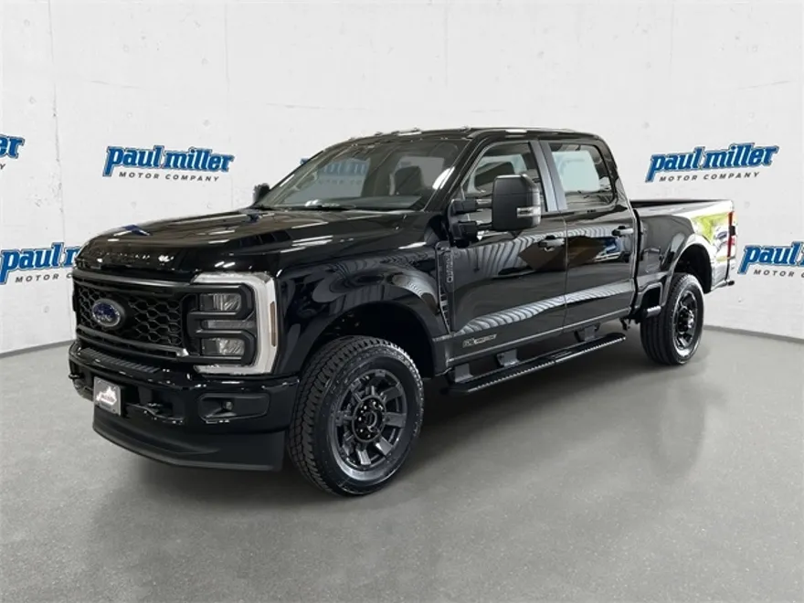2025 Ford F-250 XL photo 1