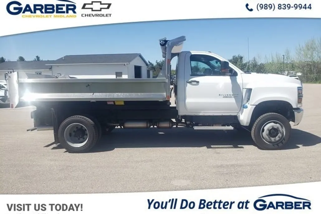 2024 Chevrolet Silverado 4500HD Work Truck photo 1