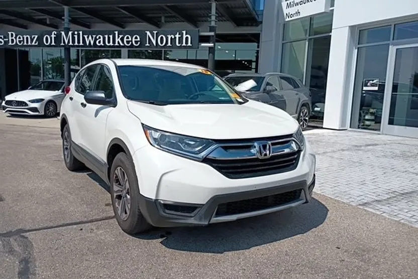 2018 Honda CR-V LX photo 1