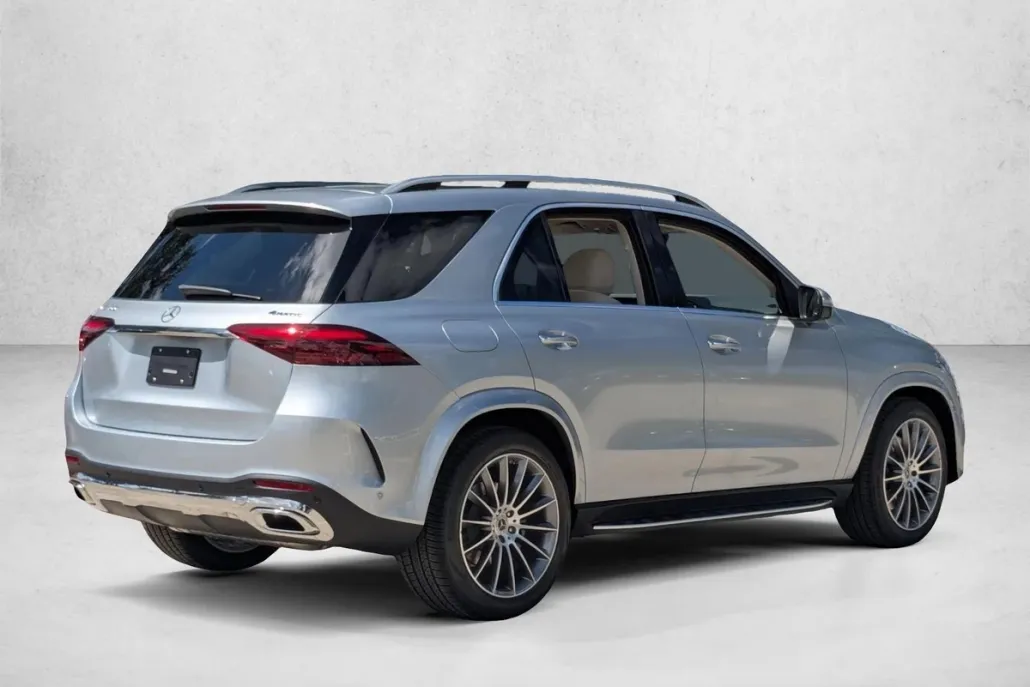 2026 Mercedes Benz GLE 450 4MATIC photo 1