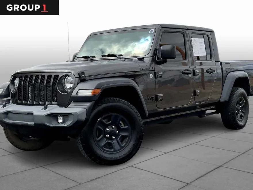 2021 Jeep Gladiator Sport photo 1