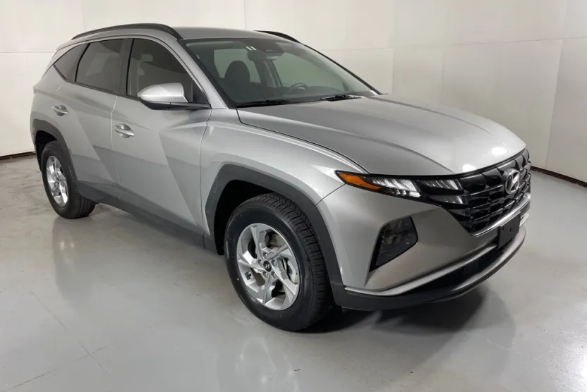 2024 Hyundai Tucson SEL photo 1