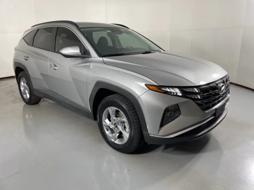2024 Hyundai Tucson SEL photo 1