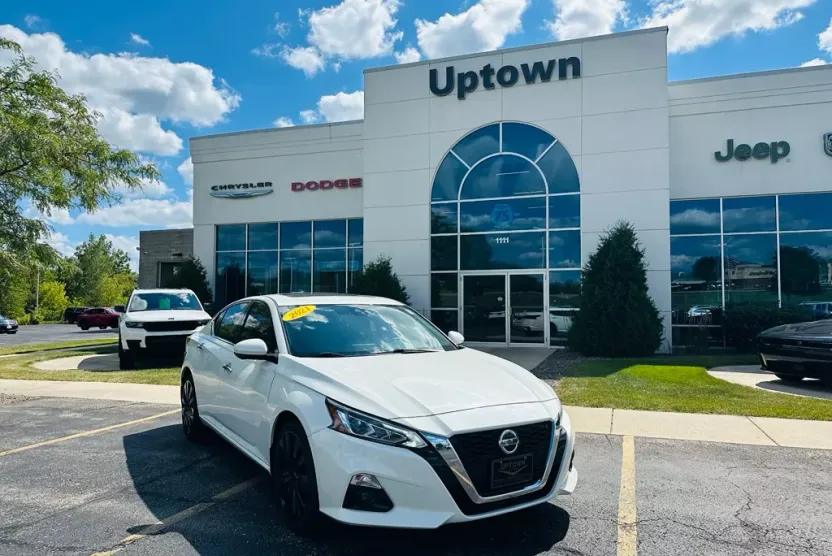2021 Nissan Altima 2.5 Platinum photo 1