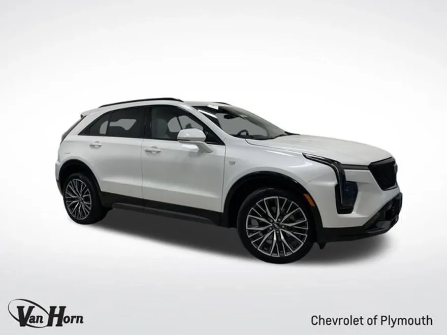 2024 Cadillac XT4 Sport photo 1